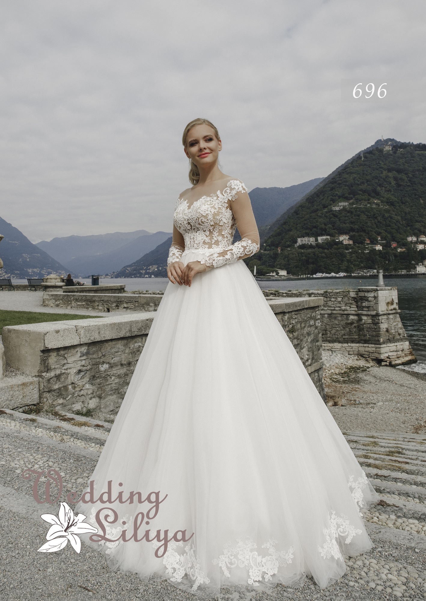 Свадебное платье №696