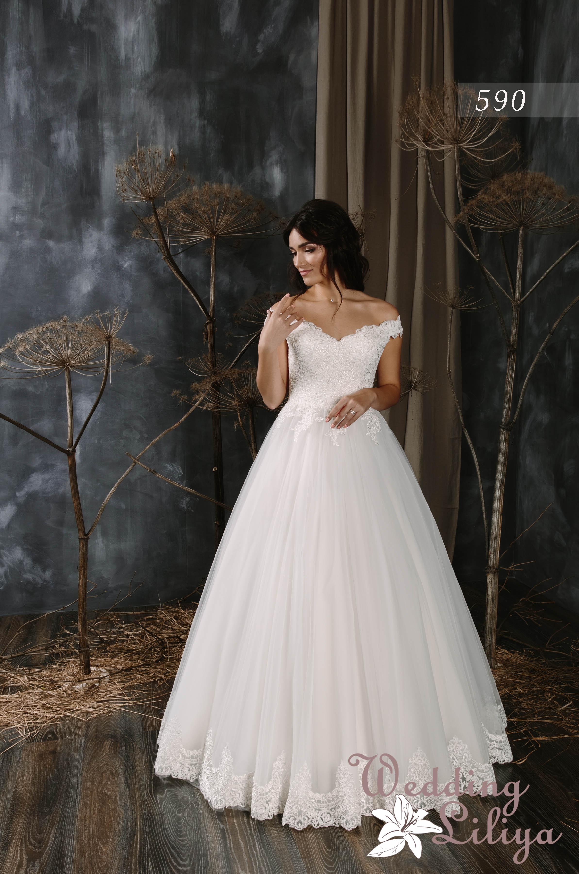 Свадебное платье №590